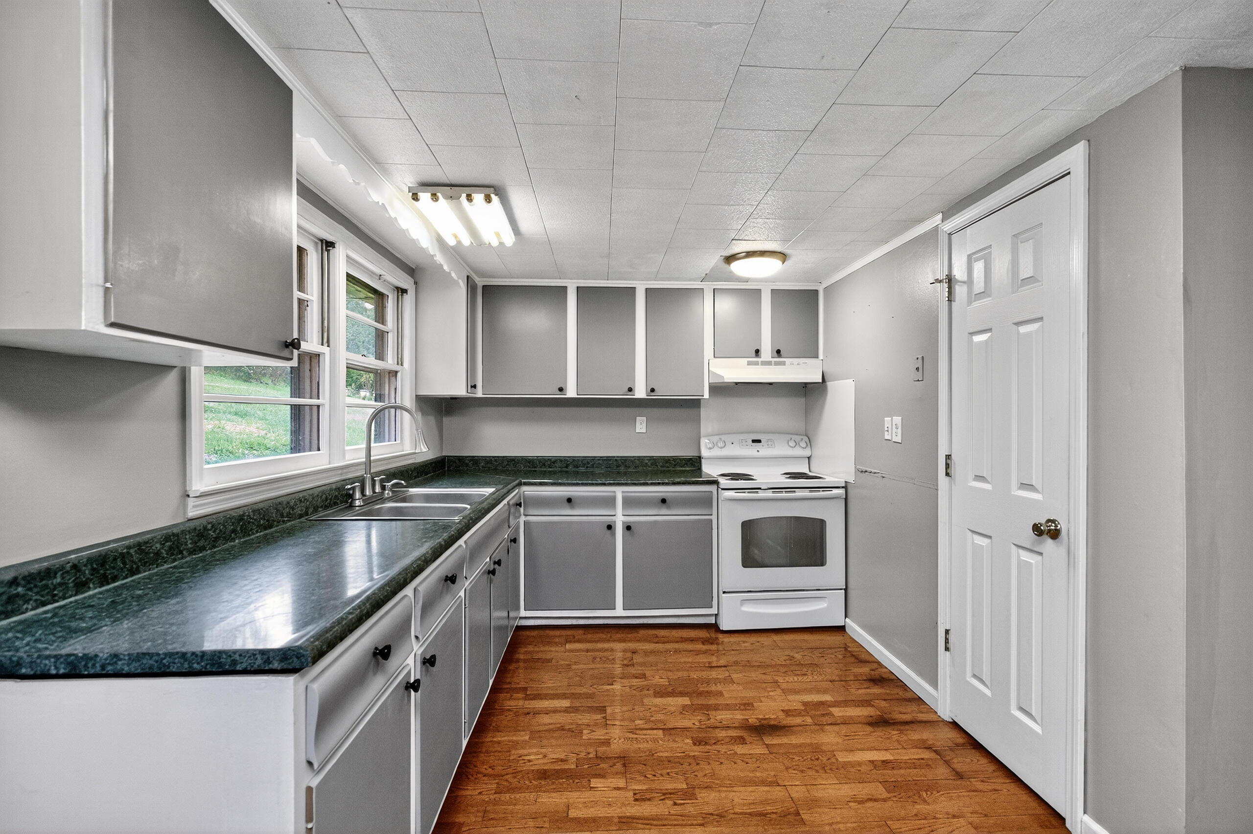 1465 Chenault Bridge Road Lancaster, KY 40444 - Photo 19 of 36 109