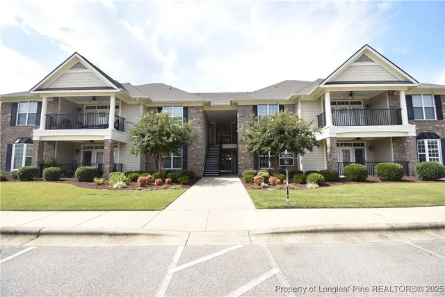 $280,000 | 1861 Jennifer Lane, Unit 202, Fayetteville, NC 28314