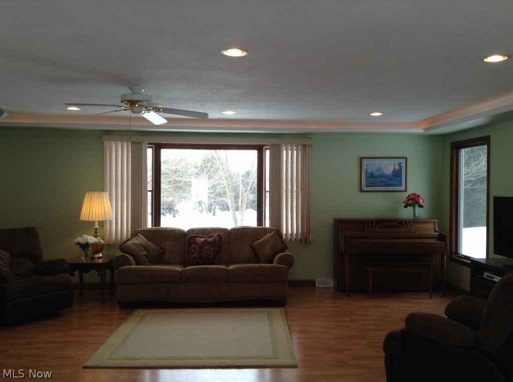 3624 Schotten Road Hubbard, OH 44425 - Photo 4 of 16 Gallery Image 4