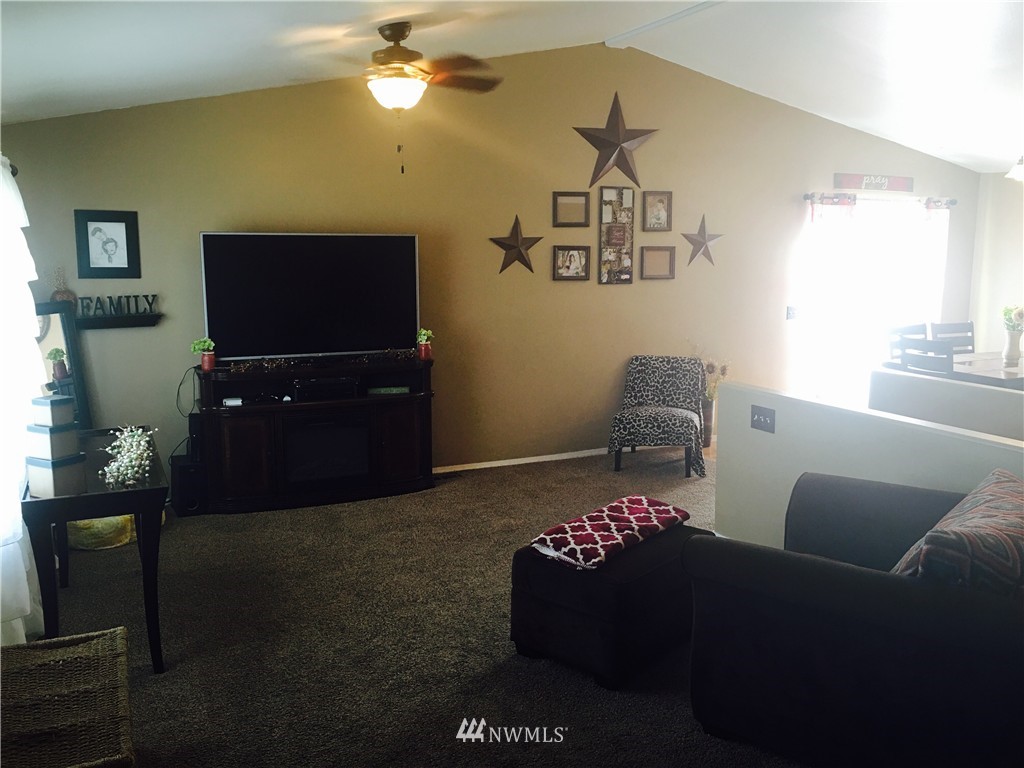 1320 South Hamilton Road Moses Lake, WA 98837 - Photo 5 of 15 Gallery Image 5
