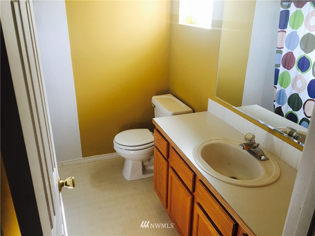 1320 South Hamilton Road Moses Lake, WA 98837 - Photo 8 of 15 Gallery Image 8