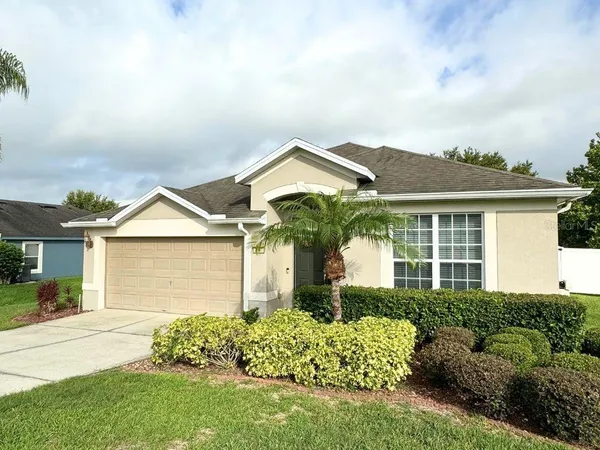 $2,700 | 2900 Columbus Avenue, Clermont, FL 34715