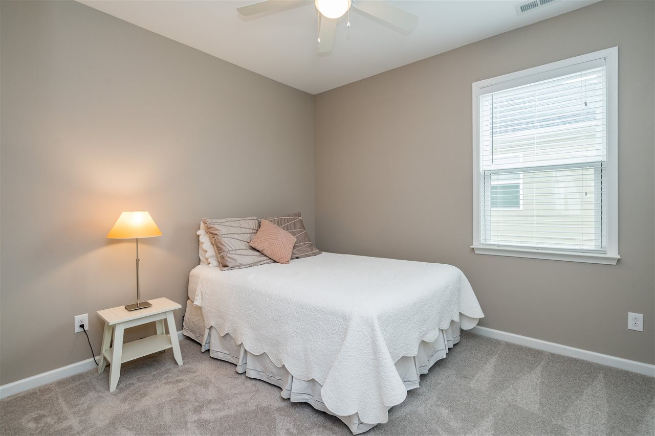 439 Plainview Avenue Raleigh, NC 27604 - Photo 22 of 29 Secondary Bedroom