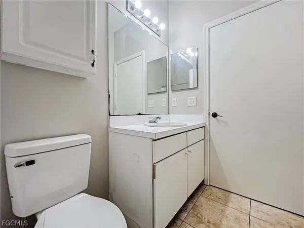 $1,749 | 906 Alfreda Avenue, Lehigh Acres, FL 33971