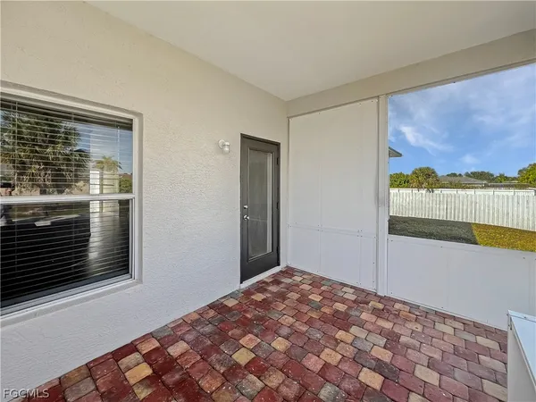 $1,749 | 906 Alfreda Avenue, Lehigh Acres, FL 33971