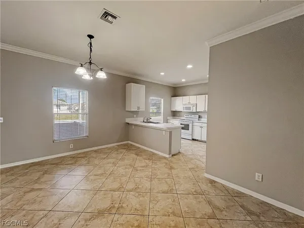 $1,749 | 906 Alfreda Avenue, Lehigh Acres, FL 33971