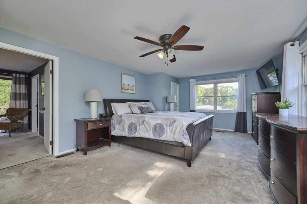 35 Catherine Drive Peabody, MA 01960 - Photo 12 of 20