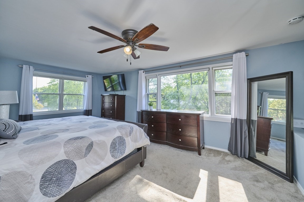 35 Catherine Drive Peabody, MA 01960 - Photo 13 of 20