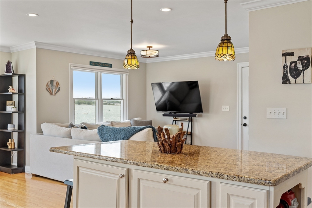 52 Beebe Road Quincy, MA 02169 - Photo 15 of 36 Gallery Image 15
