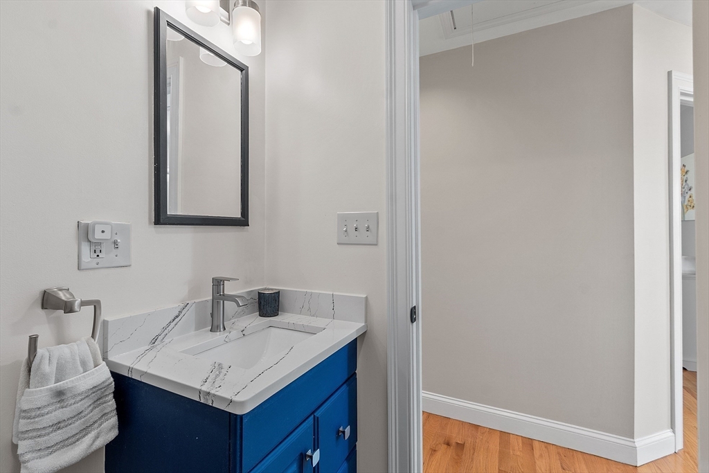 52 Beebe Road Quincy, MA 02169 - Photo 22 of 36 Gallery Image 22