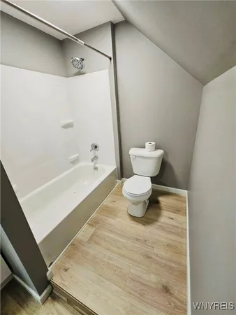 $299,900 | 284 Olmstead Avenue, Lancaster, NY 14043