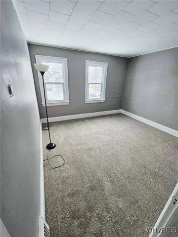 $299,900 | 284 Olmstead Avenue, Lancaster, NY 14043