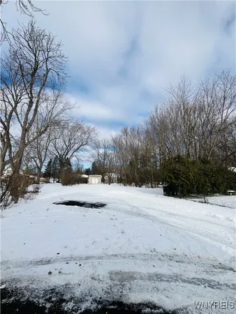 $299,900 | 284 Olmstead Avenue, Lancaster, NY 14043