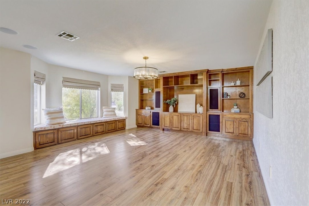 4280 West Pebble Road Las Vegas, NV 89139 - Photo 5 of 73