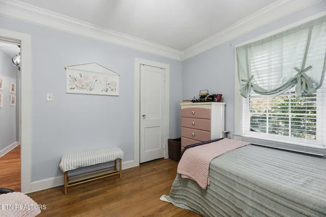 $589,900 | 904 Granville Conner Road, Powell, TN 37849