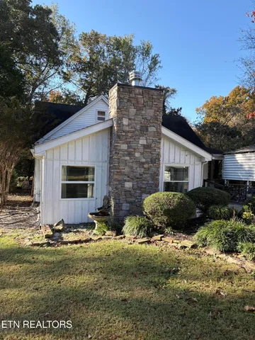 $589,900 | 904 Granville Conner Road, Powell, TN 37849