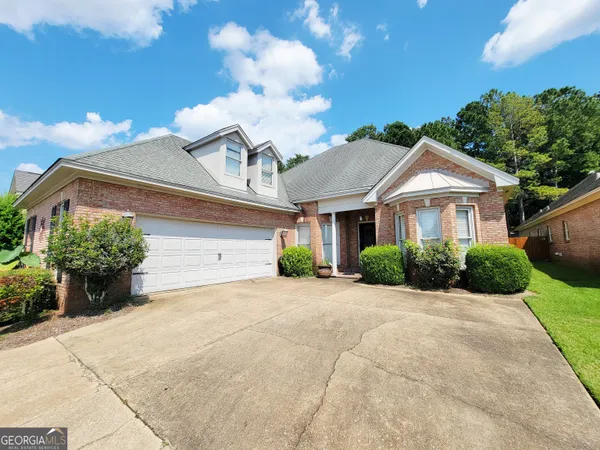 $429,900 | 9831 Bent Brook Drive, Montgomery, AL 36117