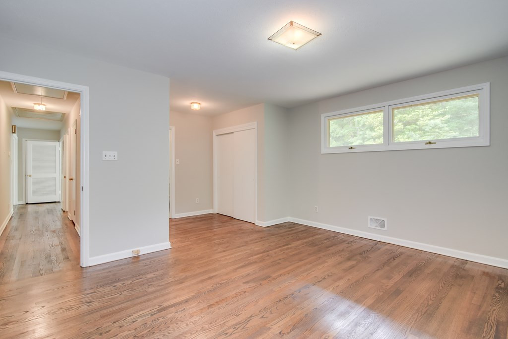 711 West Rollingwood Road Aiken, SC 29801 - Photo 23 of 30