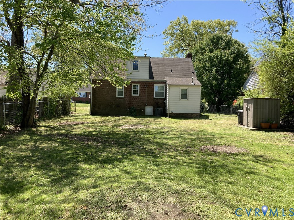 3003 Burge Street Hopewell, VA 23860 - Photo 4 of 30 a house view with a garden space