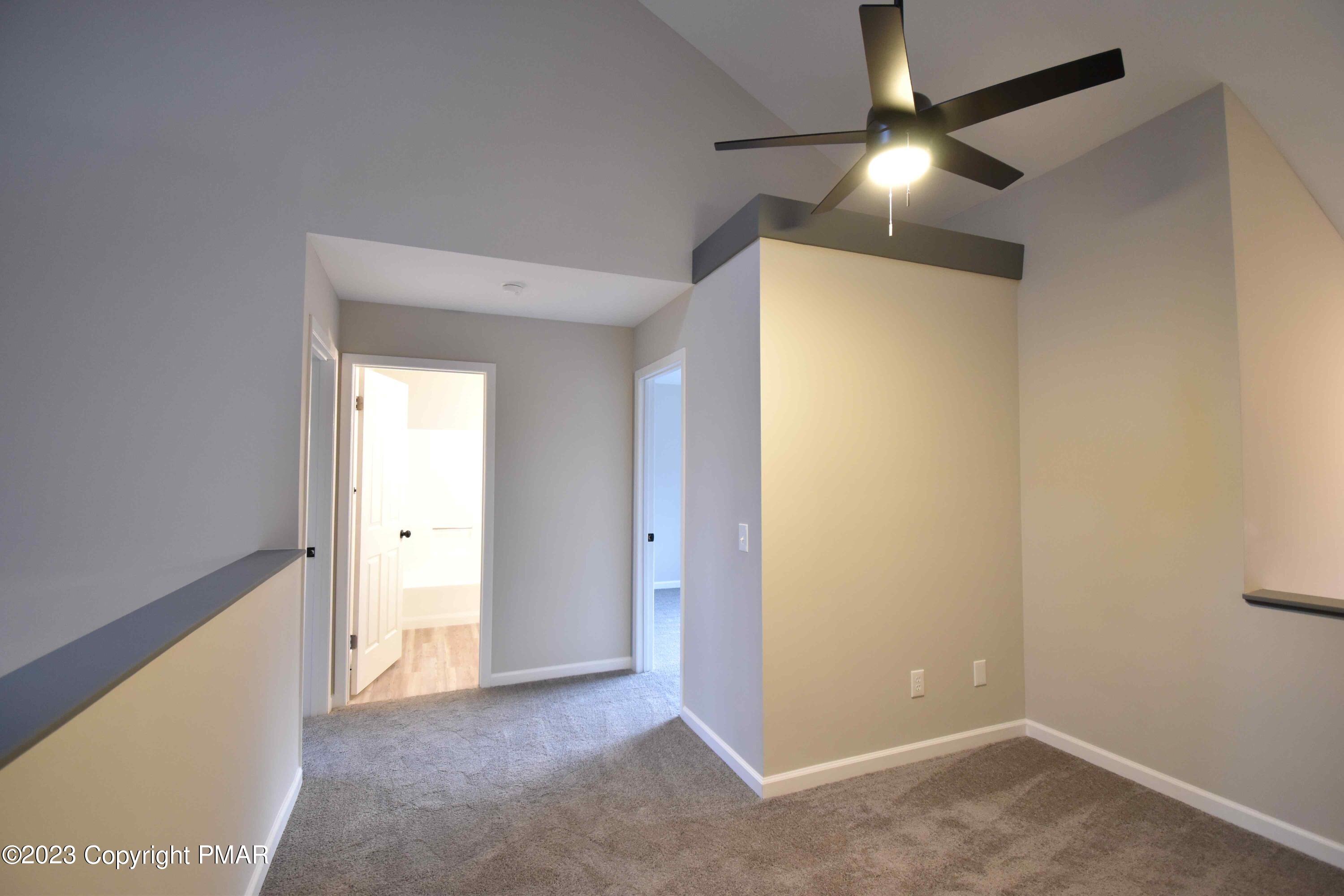 601 Mountain View Way Bushkill, PA 18324 - Photo 17 of 37 Loft