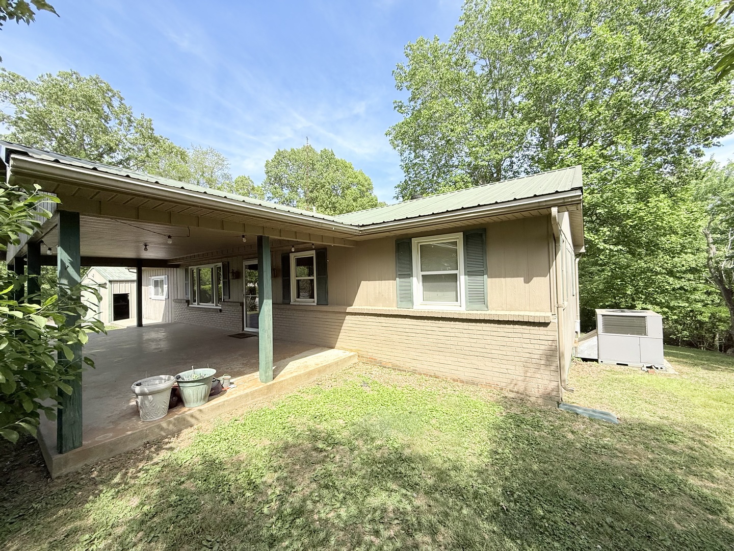 106 Highway 1 Cave In Rock, IL 62919 - Photo 3 of 27