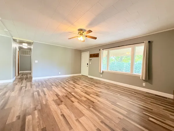 $169,000 | 106 Highway 1, Cave In Rock, IL 62919