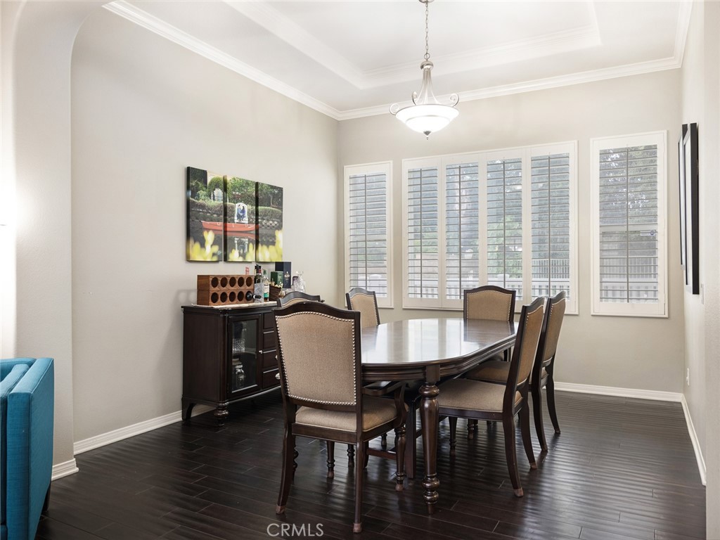 25701 Chestnut Way Stevenson Ranch, CA 91381 - Photo 11 of 63