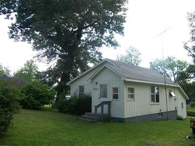 64827 Prairie Lake Road Sturgis, MI 49091 - Photo 1 of 6 Primary Photo