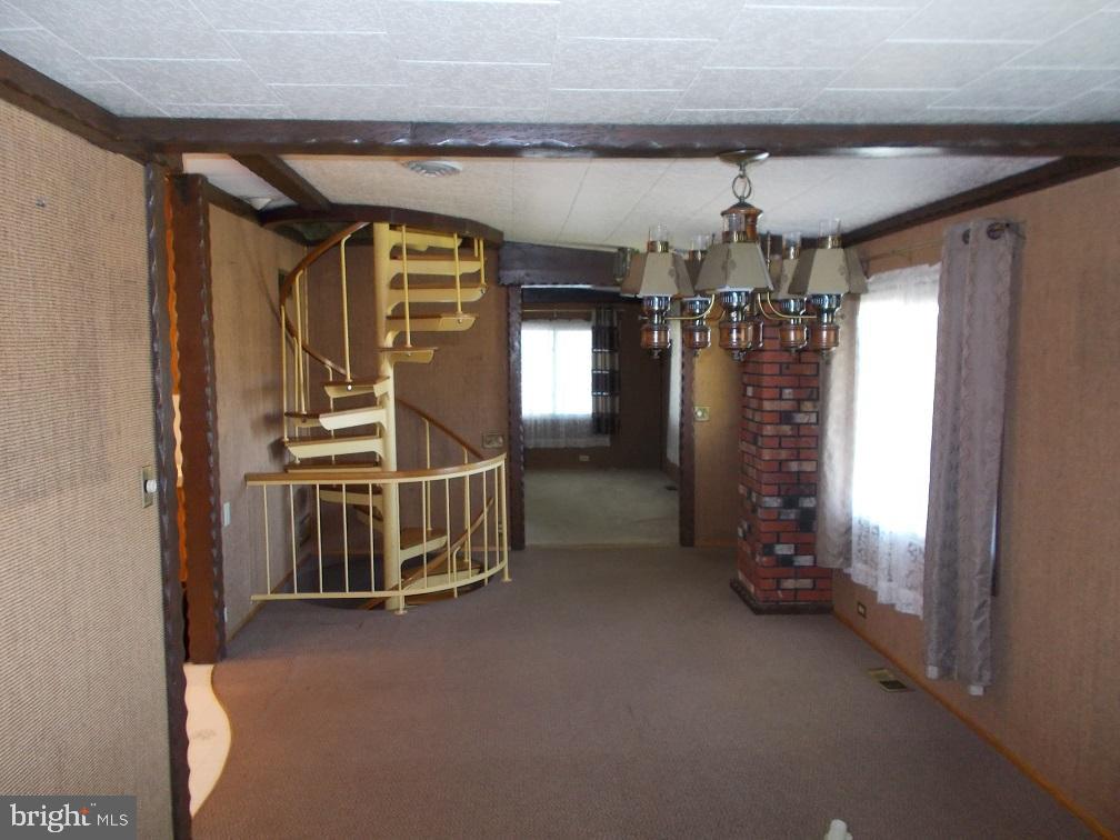 14807 Daley Road Hagerstown, MD 21740 - Photo 6 of 37 INTERIOR GENERAL