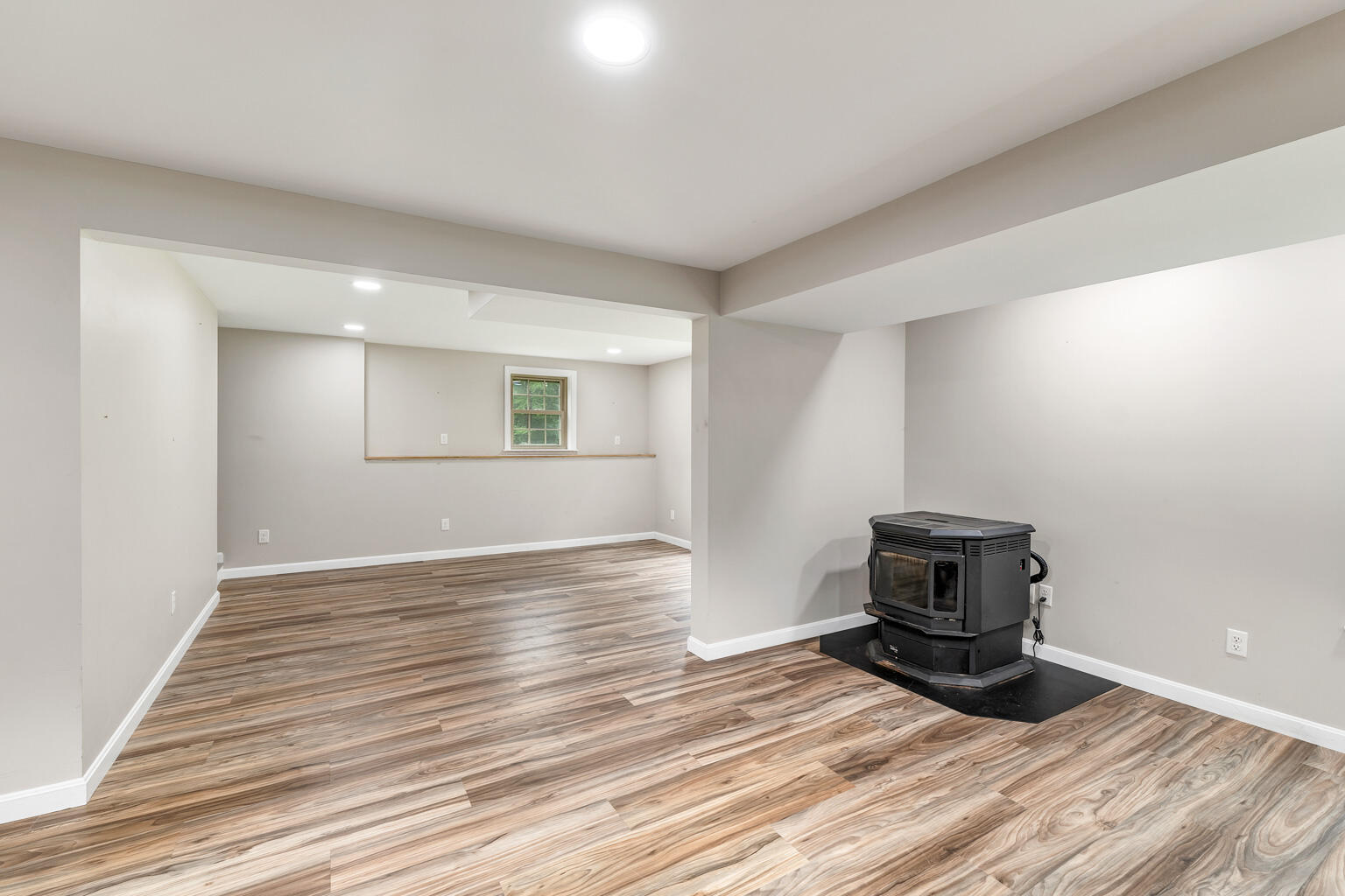 192 Oak Hill Road Lebanon, ME 04027 - Photo 21 of 33 192OakHillRd052