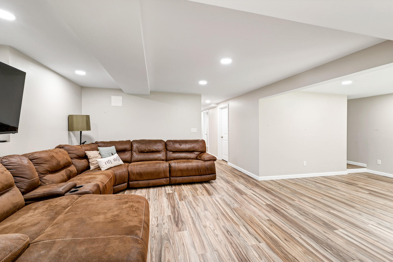 192 Oak Hill Road Lebanon, ME 04027 - Photo 22 of 33 192OakHillRd053