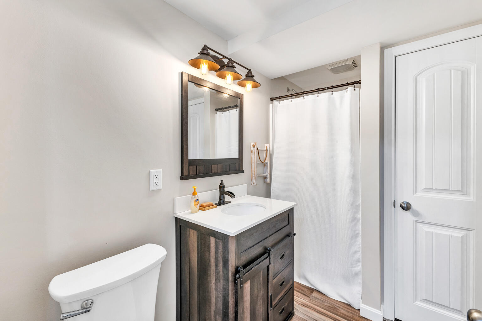 192 Oak Hill Road Lebanon, ME 04027 - Photo 23 of 33 192OakHillRd054