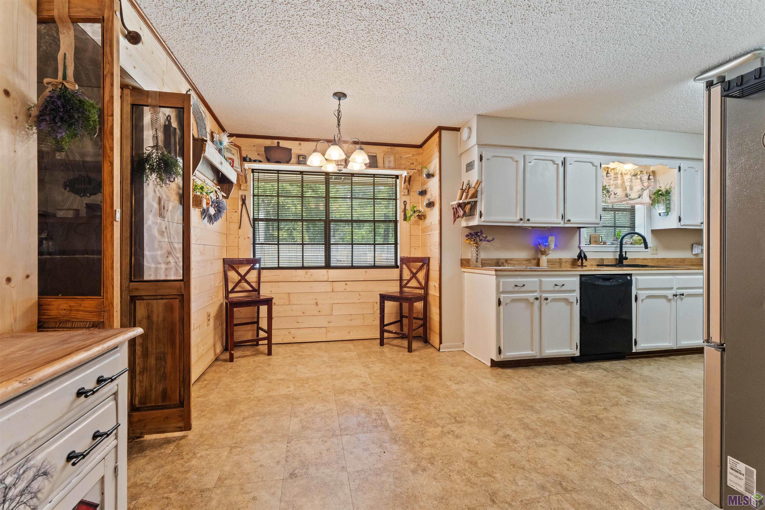 33897 Duff Road Walker, LA 70785 - Photo 9 of 30 Gallery Image 9