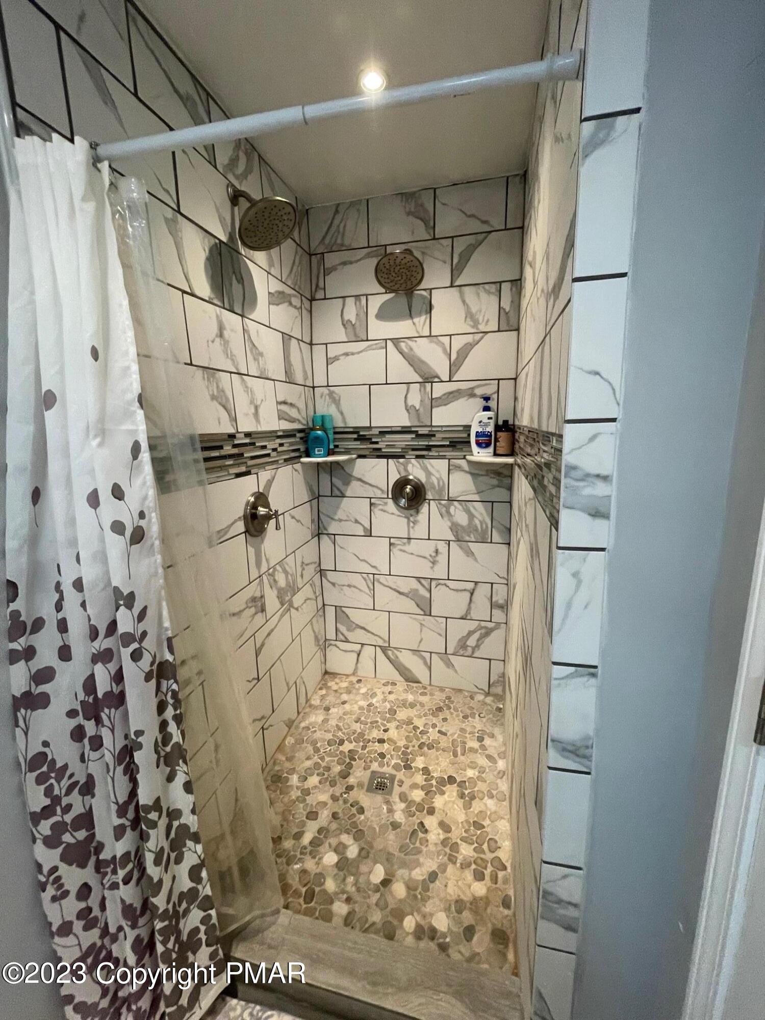 83 Fox Hill Road Albrightsville, PA 18210 - Photo 18 of 22 Primary Bath