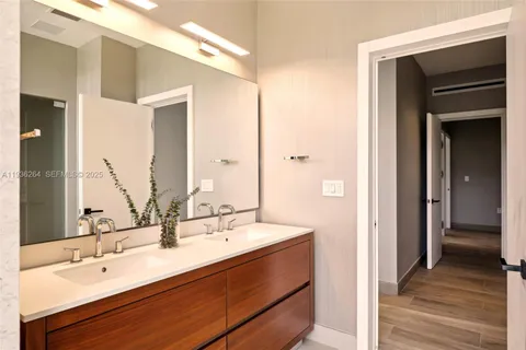 $3,650,000 | 3581 East Glencoe Street, Unit 309, Miami, FL 33133