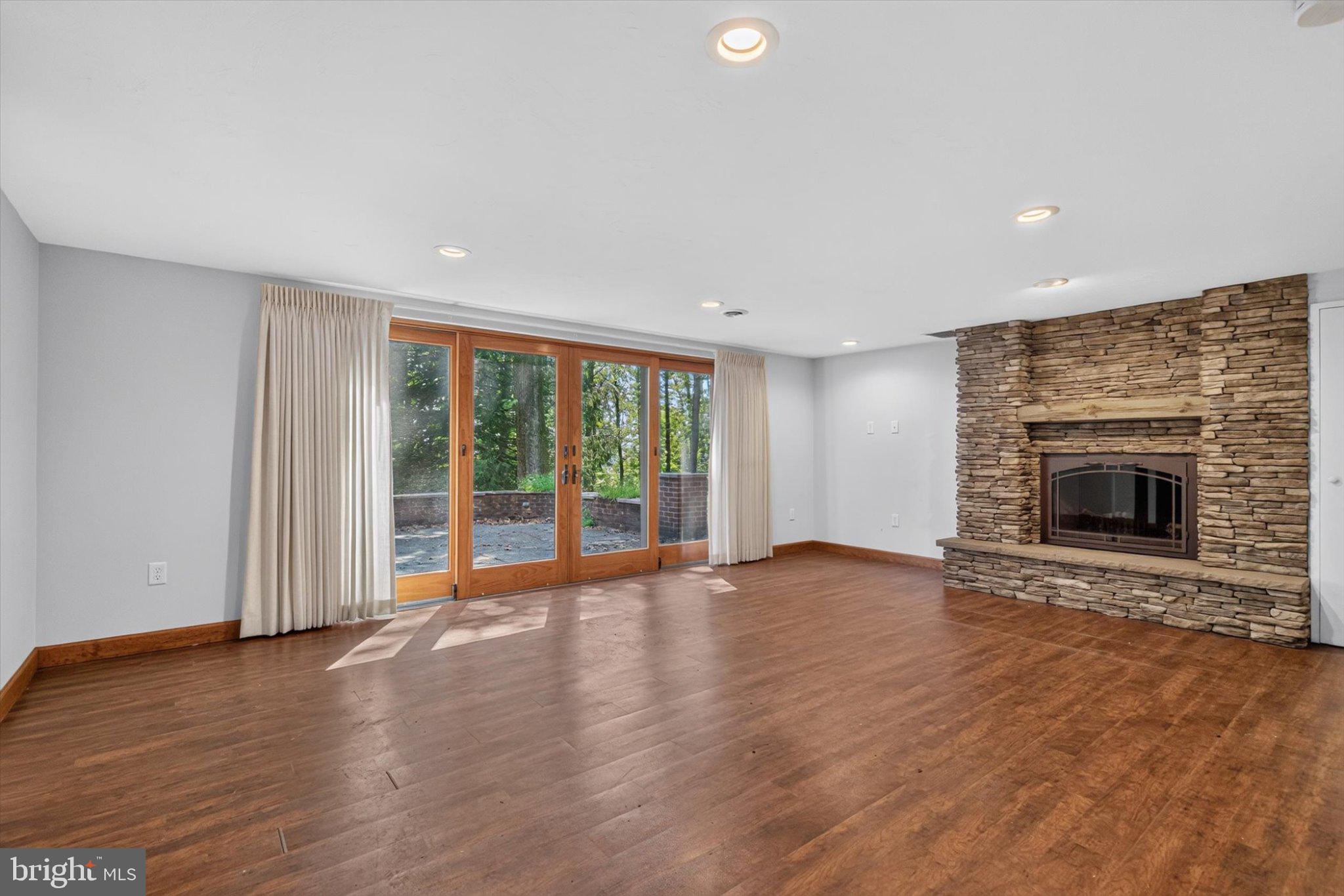 1985 Ridgewood Road York, PA 17406 - Photo 22 of 36 Gallery Image 22