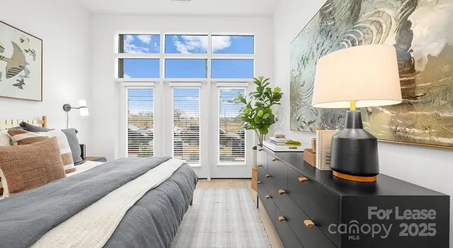 $4,272 | 704 West Tremont Avenue, Unit TH1, Charlotte, NC 28203