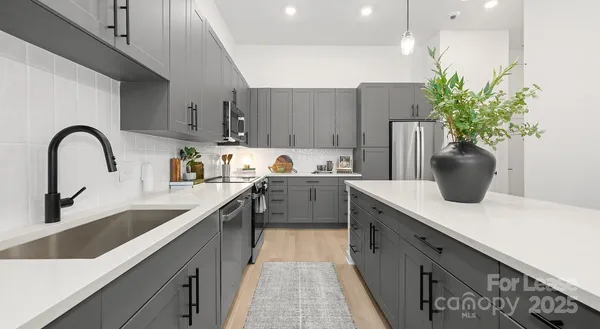 $4,144 | 704 West Tremont Avenue, Unit TH1, Charlotte, NC 28203