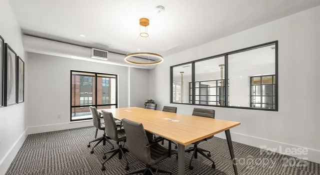 $4,272 | 704 West Tremont Avenue, Unit TH1, Charlotte, NC 28203