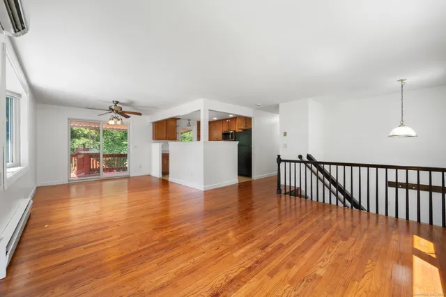 $452,000 | 37 Stoneywood Drive, East Lyme, CT 06357