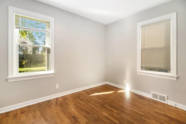 $249,900 | 2461 Wyoming Avenue Southwest, Wyoming, MI 49519