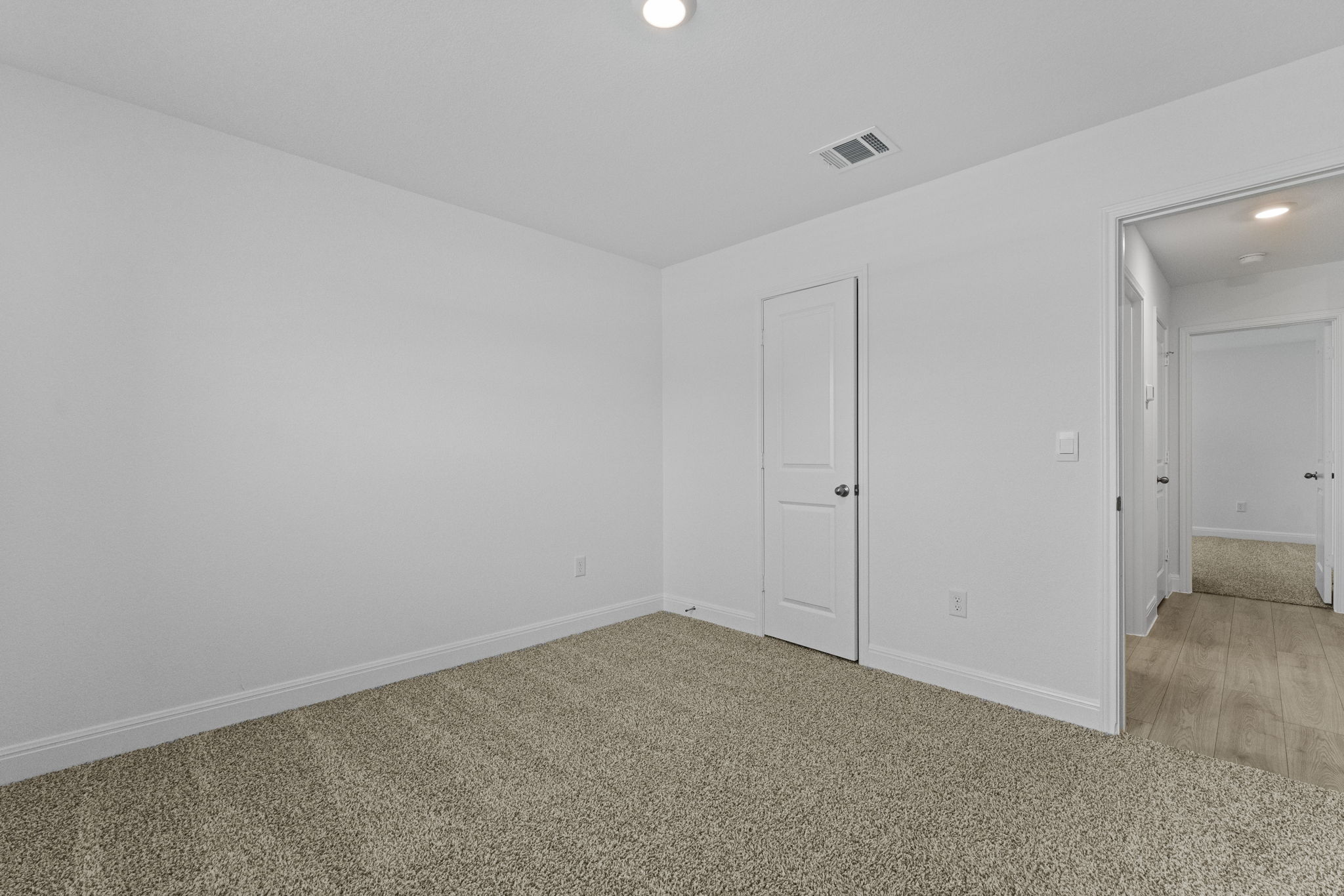277 Rivers Edge Drive Georgetown, TX 78628 - Photo 13 of 30
