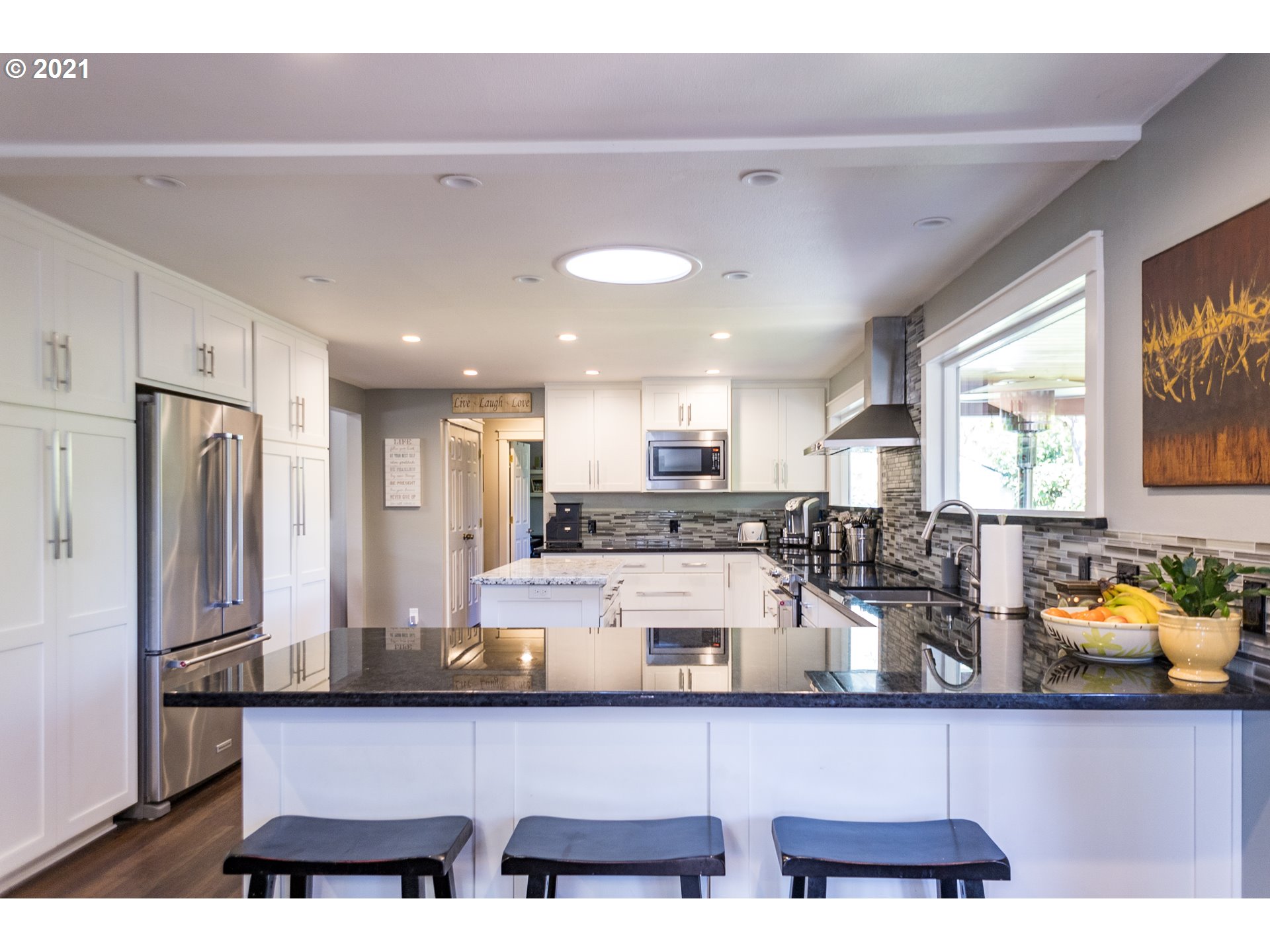 2924 Norkenzie Road Eugene, OR 97408 - Photo 5 of 19 Gallery Image 5