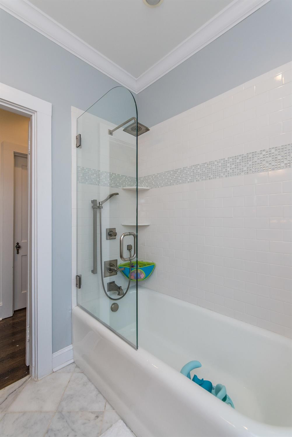 1410 Cochran Road Lexington, KY 40502 - Photo 21 of 36 Photo 21