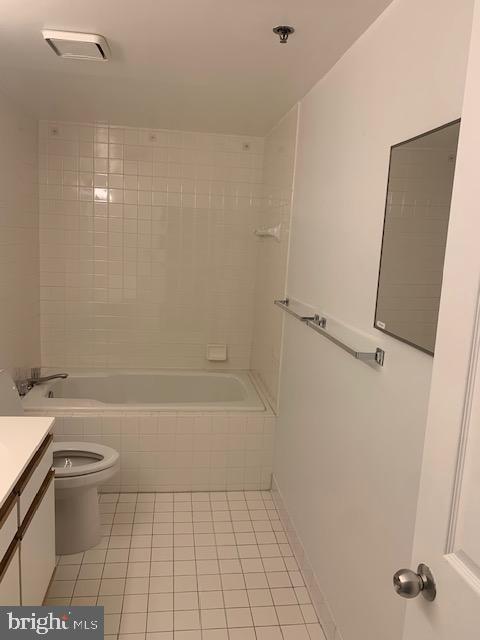 960 Fell Street, Unit 402 Baltimore, MD 21231 - Photo 19 of 33