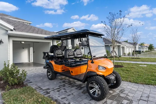 $2,750 | 12440 Wellen Golf Street, Unit 204, Venice, FL 34293