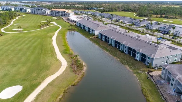 $2,750 | 12440 Wellen Golf Street, Unit 204, Venice, FL 34293