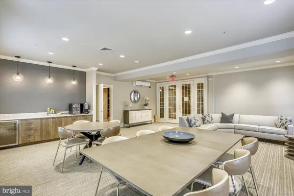 $399,000 | 11800 Old Georgetown Road, Unit 1424, Rockville, MD 20852