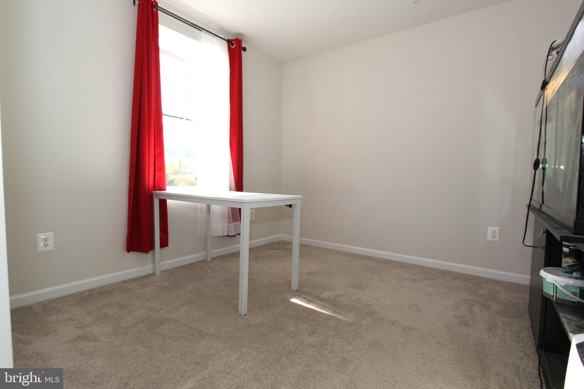 124 Boswell Boulevard Smithsburg, MD 21783 - Photo 24 of 42 Bedroom 4