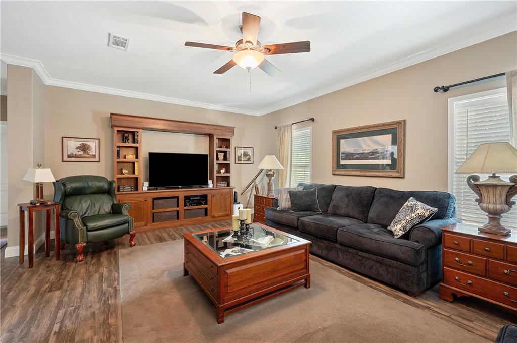 13721 Riada Way Dade City, FL 33525 - Photo 12 of 50 Gallery Image 12